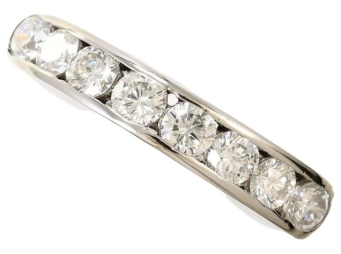 Autre Marque Anello a fascia in platino e diamanti 