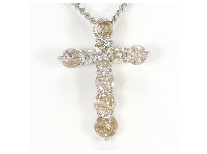 Autre Marque Collana in platino e diamanti