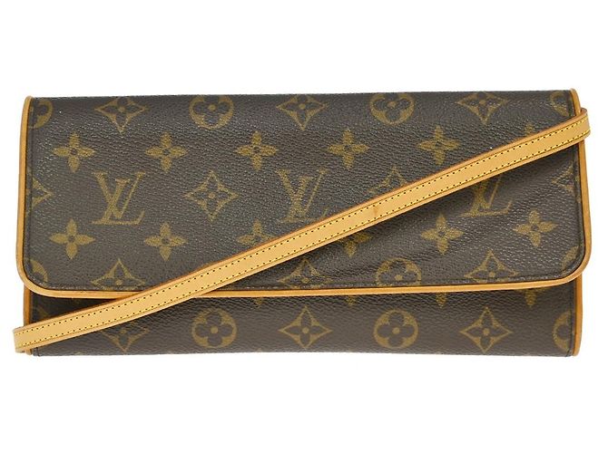 Louis Vuitton Twin Monogram Canvas GM Marrom