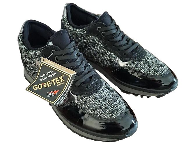 Autre Marque Walk Sneaker aus Tweed und Lackleder - Grau/Schwarz Weiß