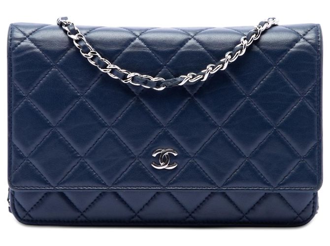 Chanel Blue CC gestepptes Lammleder Wallet On Chain Blau Marineblau