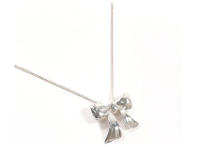 Tiffany & Co Collar Tiffany Ribbon en plata de ley 925