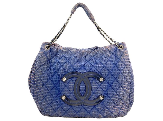 Chanel Large Coco Matelassé Tote Bag Blau