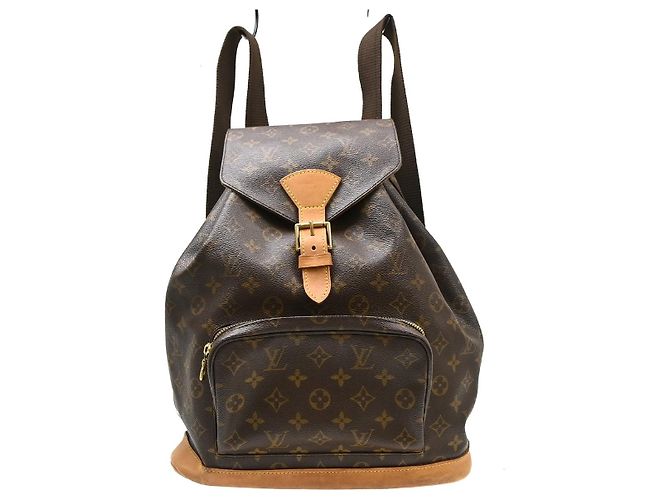 Louis Vuitton Montsouris Monogram Canvas Marrom