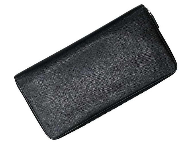 Portafoglio lungo Saffiano Triangle nero Prada