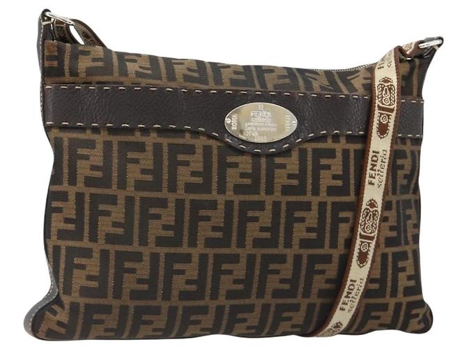 Borsa a Spalla FENDI Zucca Canvas Nero Marrone Auth 185617A