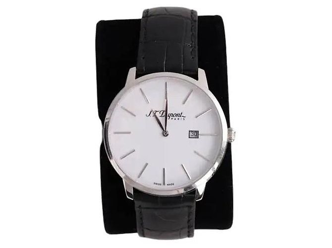 Autre Marque Schwarze Uhr