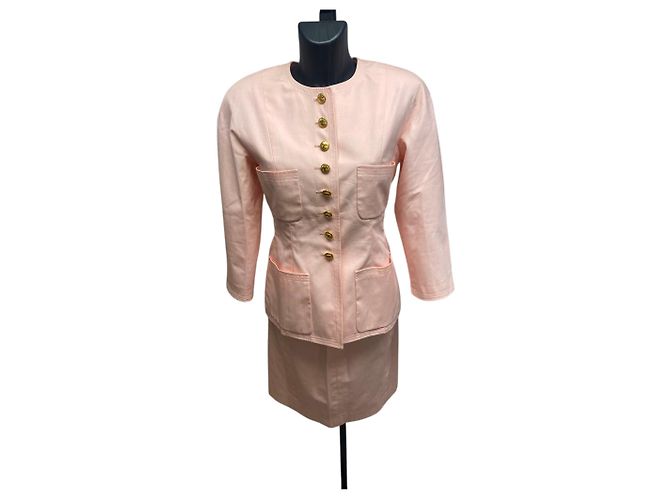 Timeless Conjunto Chanel Rosa Claro