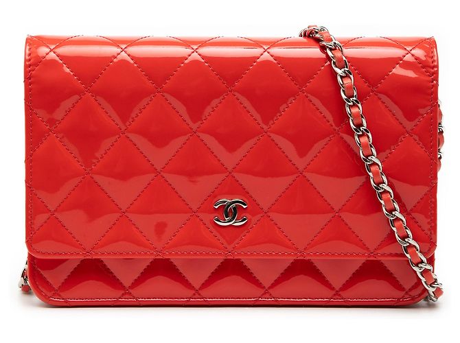 Wallet On Chain Cartera con cadena Chanel Orange CC en charol Roja Naranja