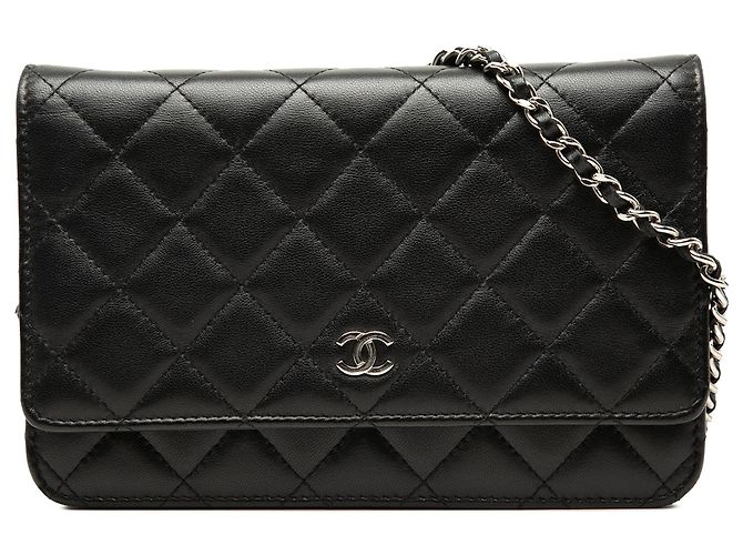 Chanel Schwarzes CC gestepptes Lammleder Wallet On Chain