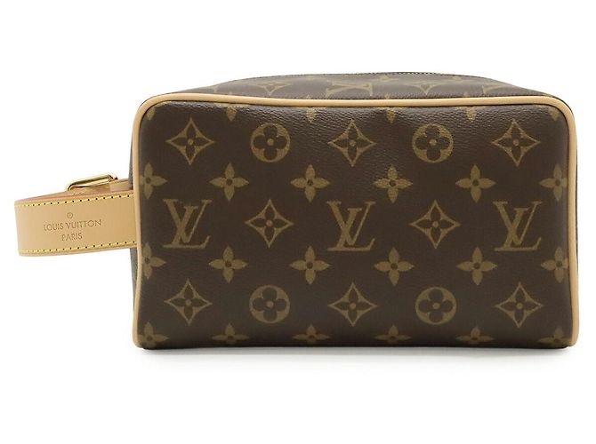 Louis Vuitton Monogram Dopp Kit Braun
