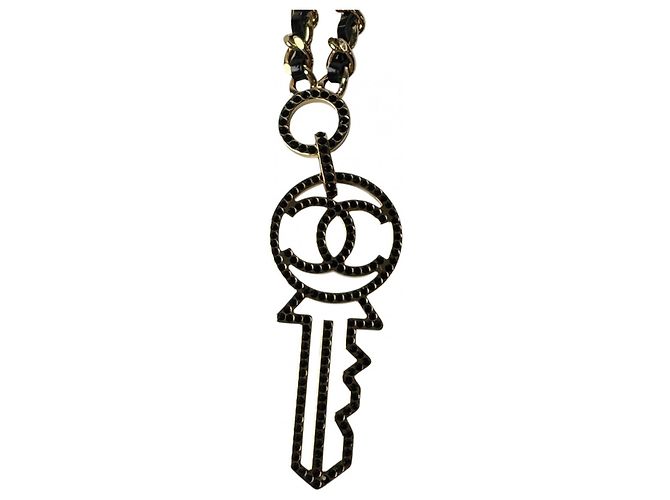 Chanel Coco Mark Key Motif Halskette B17A für Damen Schwarz Golden
