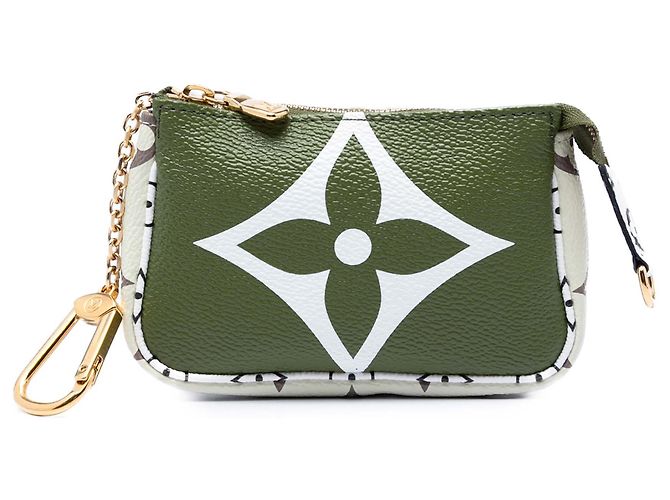 Louis Vuitton Pochette Accessoires Micro Monogramme Géant Vert Vert olive