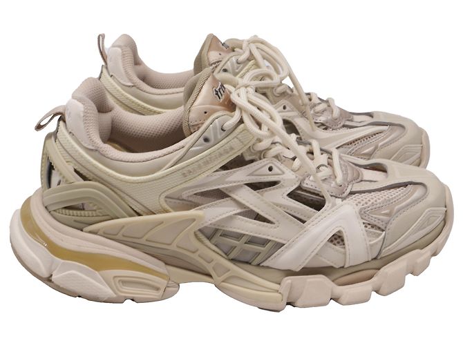 Baskets Track Balenciaga en polyuréthane Ecru Blanc Écru