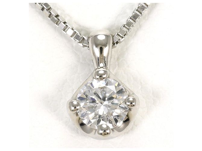 Autre Marque Colar de platina com diamante