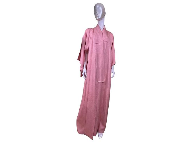 Autre Marque Kimono in seta rosa