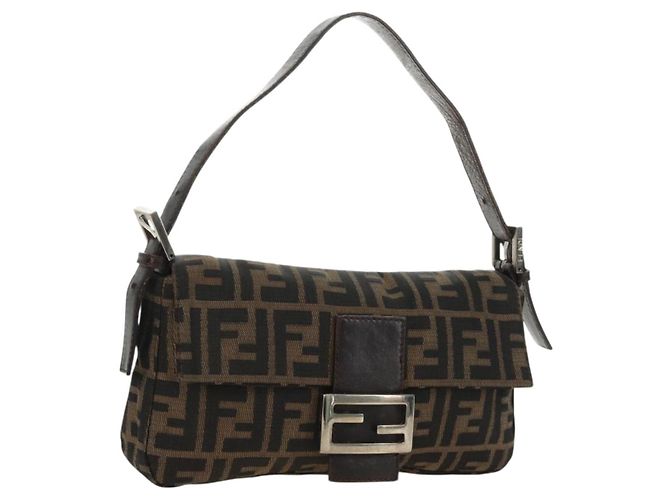 FENDI Zucca Canvas Mamma Baguette Shoulder Bag Black Brown Auth 186044SAM Castaño Negro