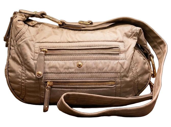 Tod's Bolsa de ombro em nylon acolchoado cinza