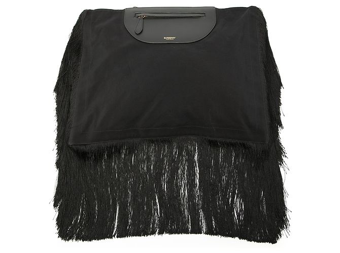 Burberry Olympia Fransen-Clutch aus schwarzem Canvas