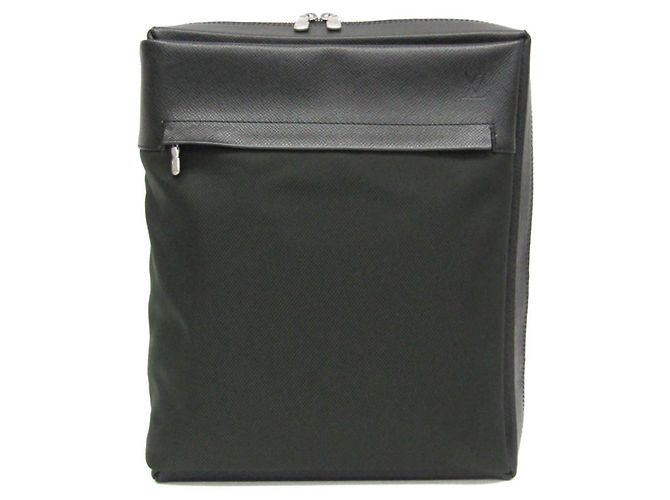 Borsa a tracolla Louis Vuitton Taiga Beluga da uomo Grigio