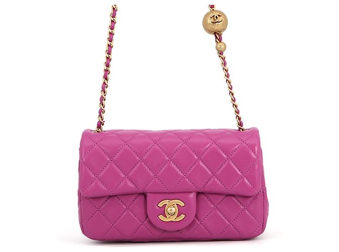 Bolsa de ombro Chanel Matelassé com corrente Roxo