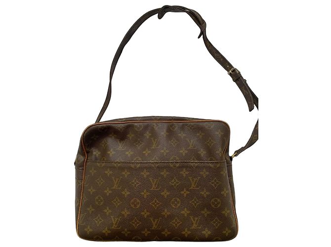 Borsa a tracolla Louis Vuitton Nile Monogram Marrone