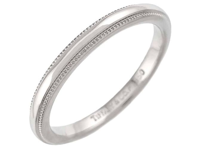 Anillo de banda de platino Milgrain Tiffany & Co.