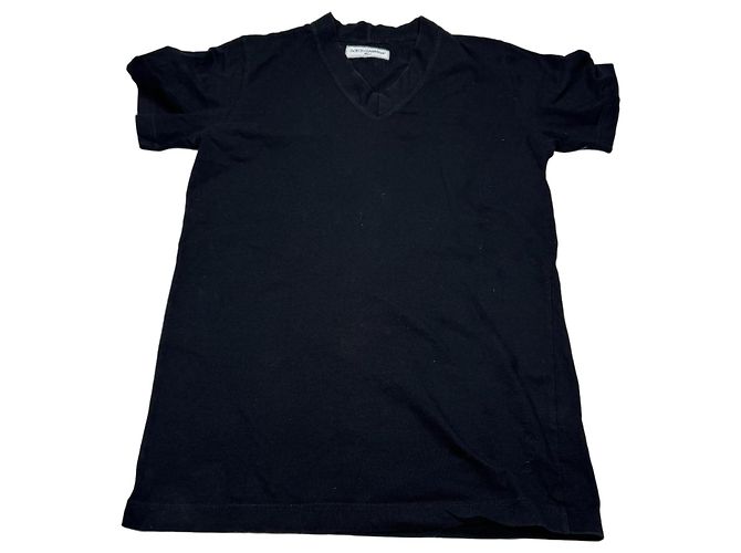 Dolce & Gabbana Camiseta preta decote V em algodão Preto
