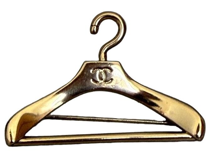 Spilla Chanel D'oro