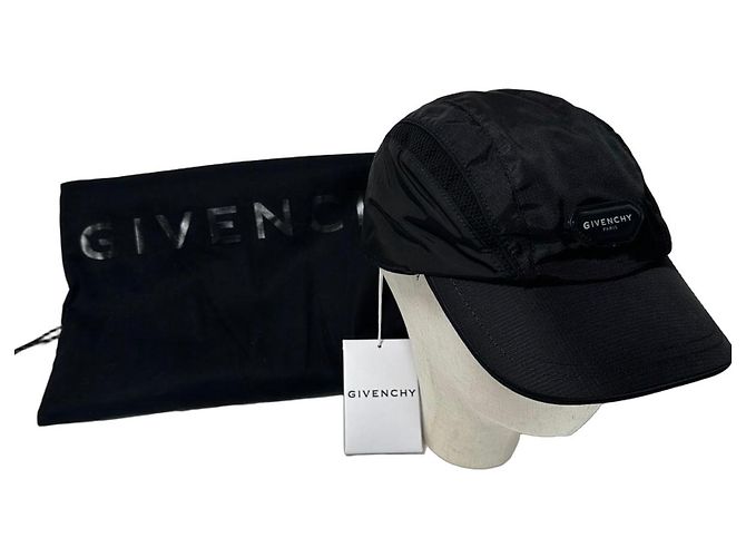 Givenchy Schwarze technische Cap mit Logo – Größe 58
