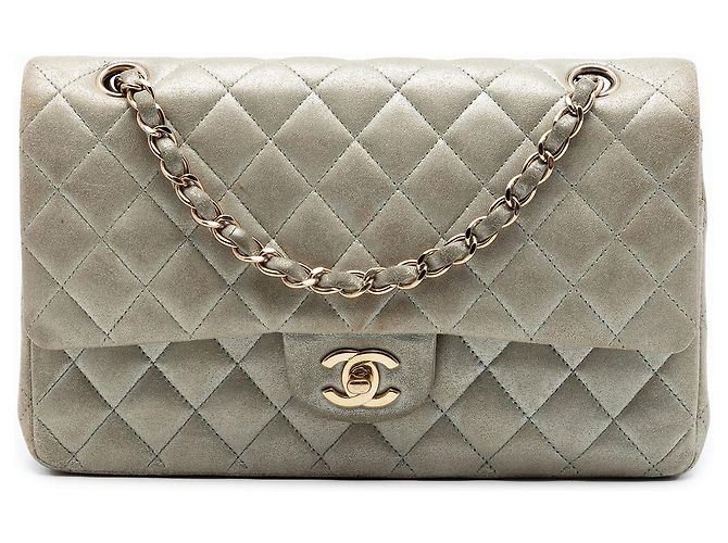 Chanel Plateada Medium Classic Iridescent Lambskin Double Flap Plata