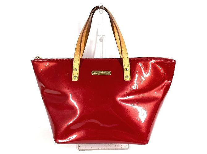 Louis Vuitton Monogram Vernis Bellevue PM Shoulder Bag Red