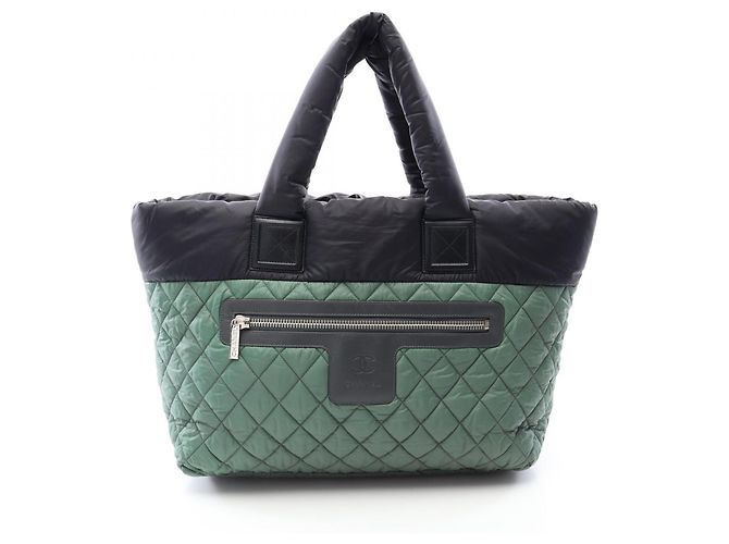 Sac cabas Chanel Coco Cocoon MM Noir Vert