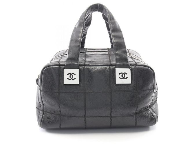 Chanel Chocolate Bar Handtasche Schwarz