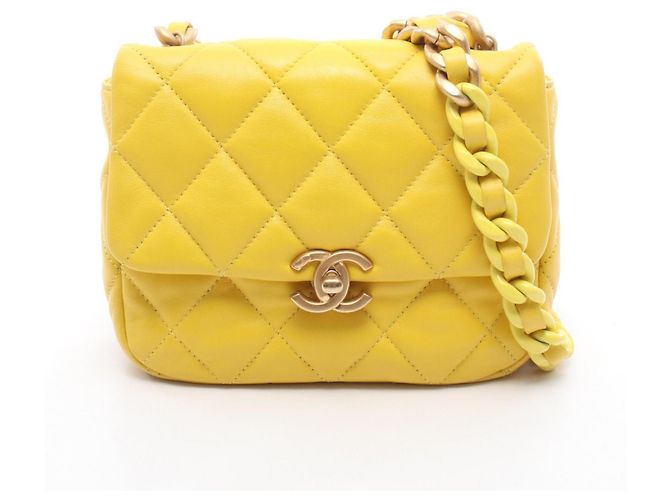 Borsa a Spalla Chanel Matelassé Small Flap Giallo
