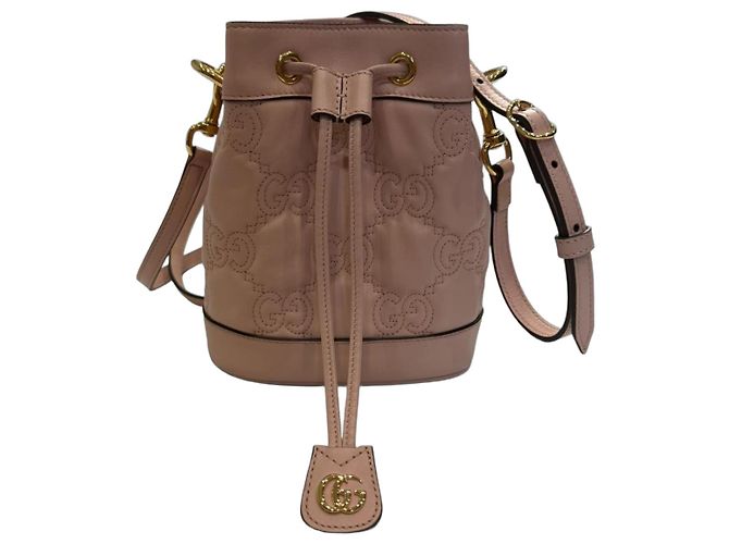 Gucci Marmont Borsa a Secchiello in Pelle Rosa