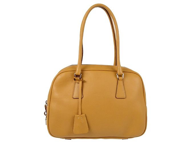 Prada Bauletto en cuir Saffiano Medium Beige
