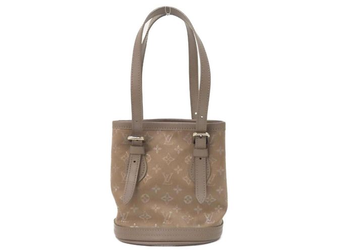 Louis Vuitton Monogram Satin Little Bucket Handtasche Beige
