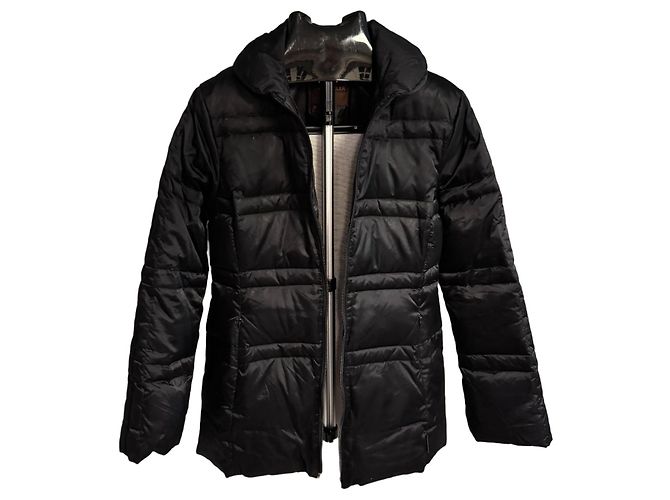 Moncler Damen Daunenjacke Schwarz