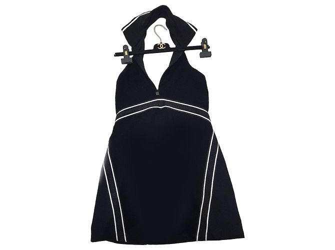 Timeless Chanel CC Logo Kleid Schwarz