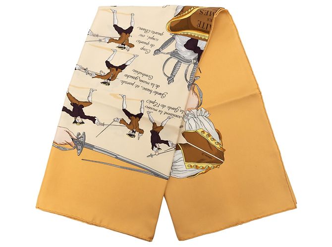 Sciarpa in seta Hermès Beige Traite Des Armes 90