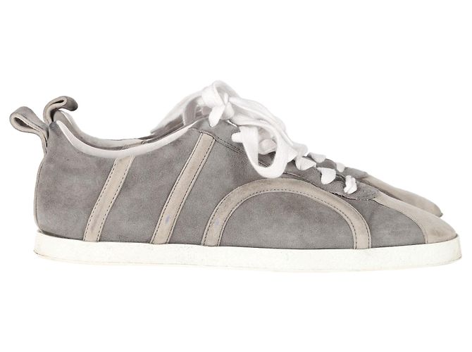 Baskets à lacets Totême en daim gris