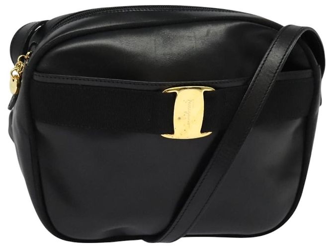 Camera de couro Vara Bow Salvatore Ferragamo Preto