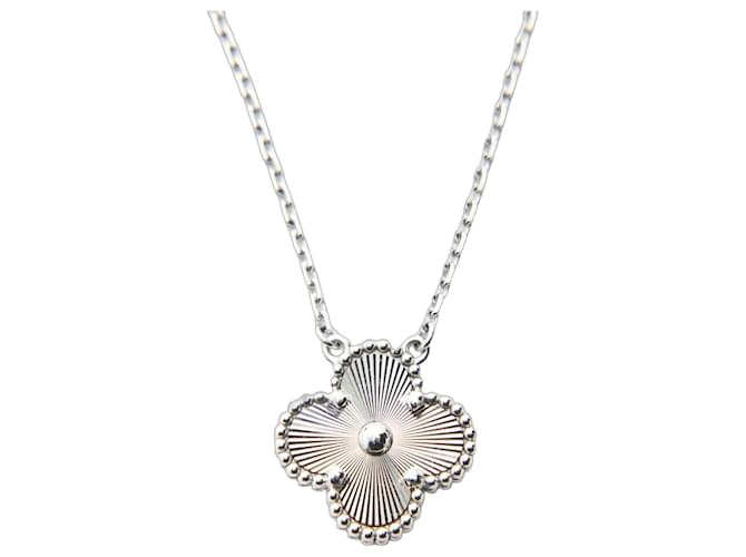 Van Cleef & Arpels Au750 Alhambra Guilloche White Gold Necklace 