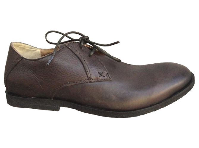 Autre Marque Sapatos de couro marrom Kickers