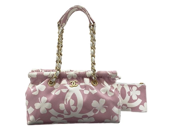Bolsa de Alça Chanel Clover em Rosa
