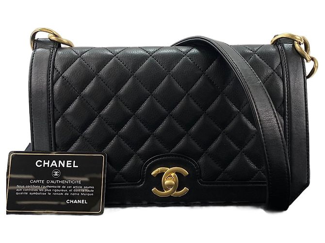 Borsa a tracolla Chanel Matelassé 25 in nero