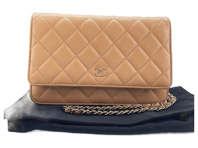 Borsa a Spalla Chanel Matelassé in Beige