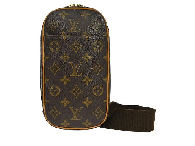 Louis Vuitton Pochette Gange Monogram Canvas Marron