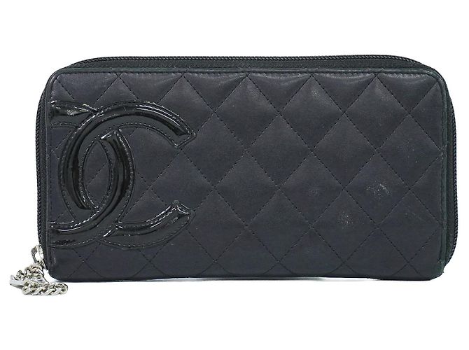 Chanel Cambon Zip Around Lambskin Acolchado Long Negro